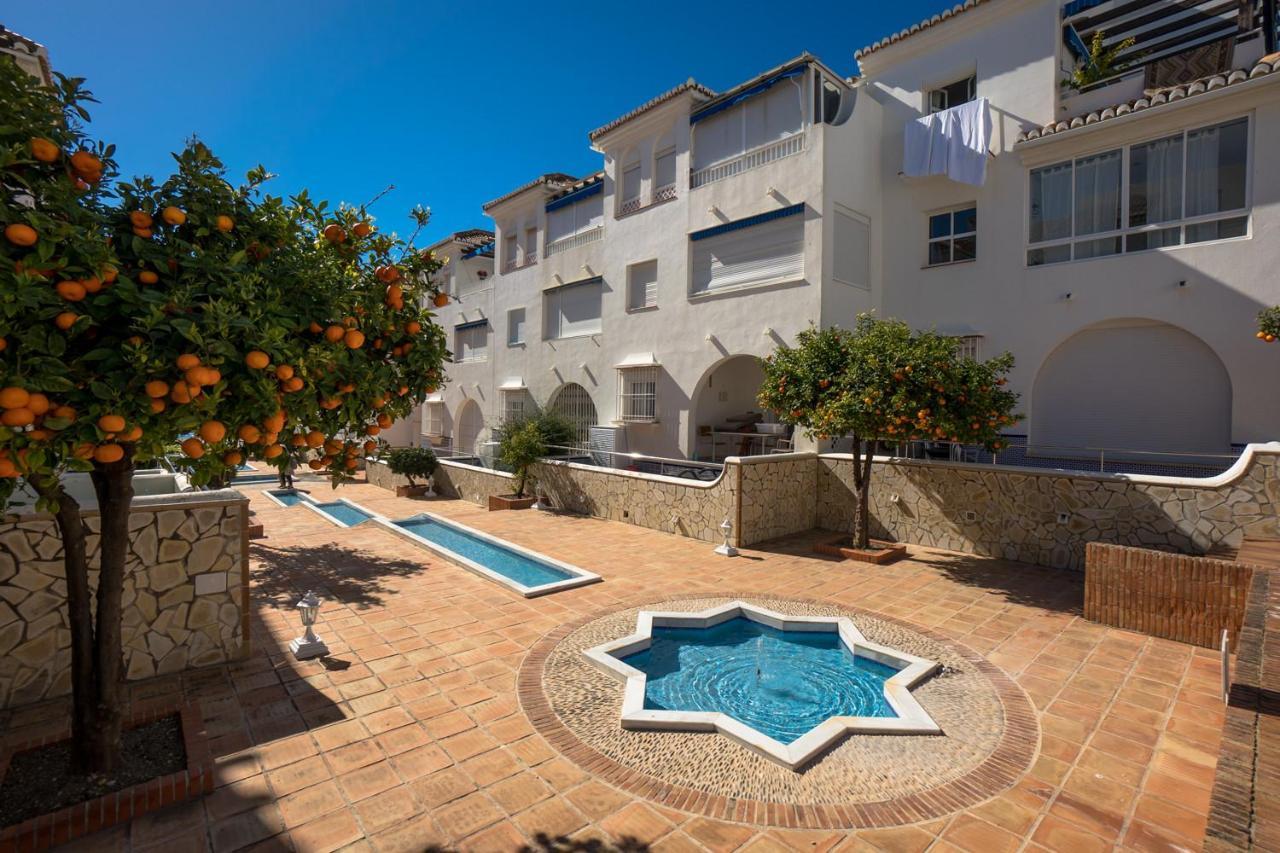 Edf. Fuentes C Bajo A Apartment Nerja Bagian luar foto